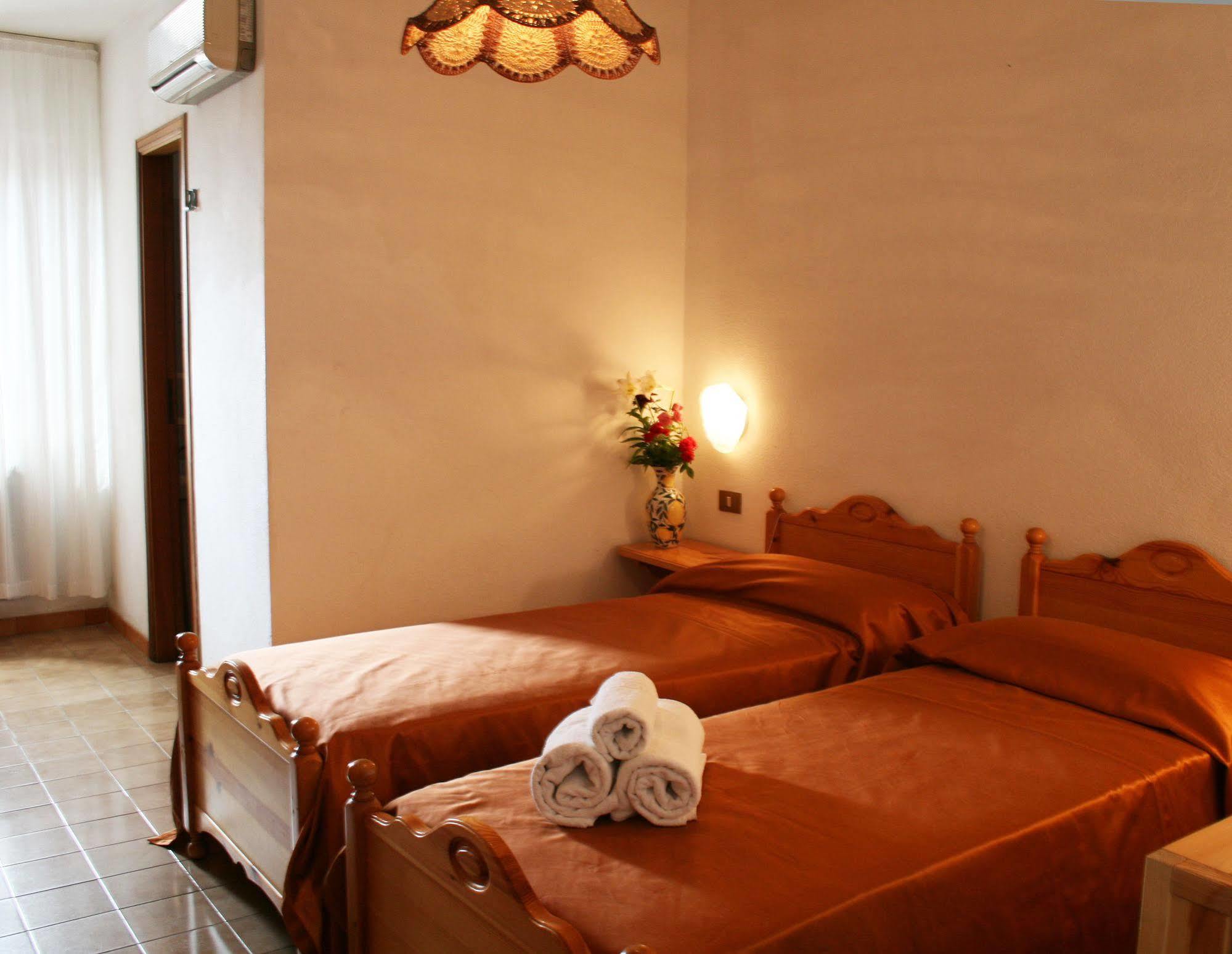 Hotel Residence Turium Santa Maria Del Cedro Exteriör bild